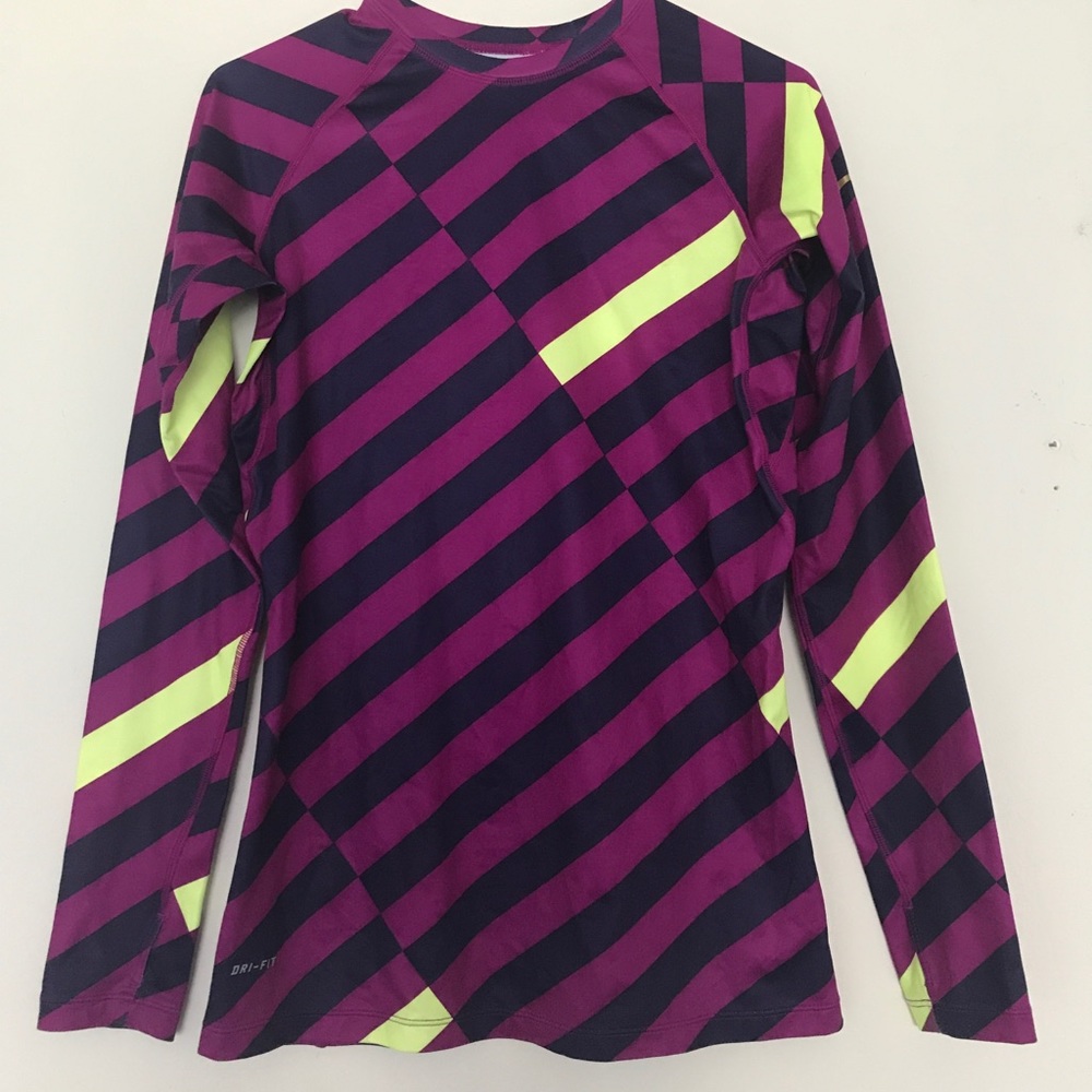 Nike Pullover Shirt M